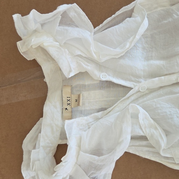 White Ruffled Button-Down Blouse - Picture 4 of 8